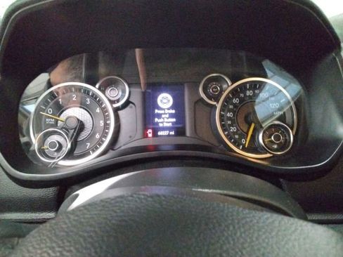 Used 2019 RAM 3500 Tradesman image 22