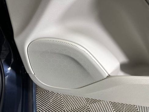 Used 2024 Volvo XC90 T8 Ultimate w/ Lounge Package image 29