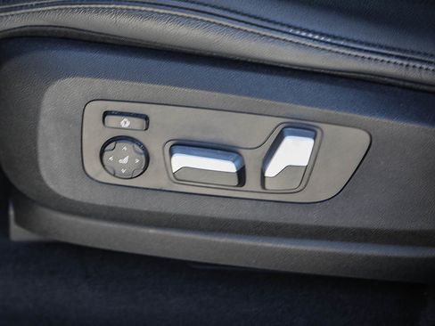 Used 2021 BMW X5 sDrive40i w/ Convenience Package RWD image 19