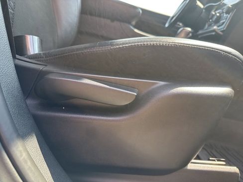 Used 2020 Jeep Grand Cherokee Altitude image 65