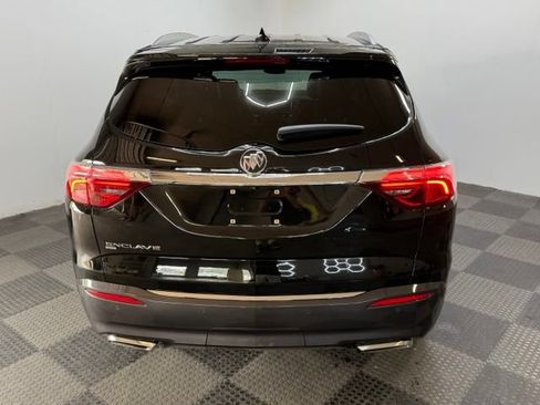 Used 2023 Buick Enclave Essence AWD/4WD image 9