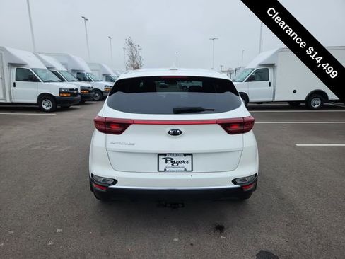 Used 2022 Kia Sportage LX image 7