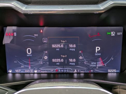 Used 2025 GMC Canyon Denali AWD/4WD image 17