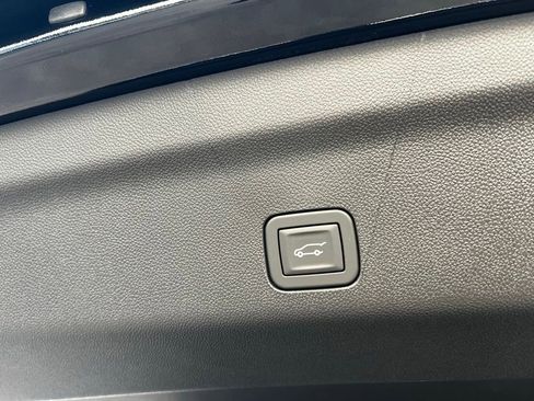 New 2026 Chevrolet Tahoe LT w/ Comfort Package image 19