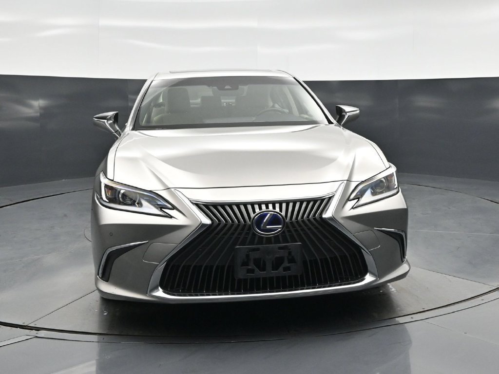 Used 2019 Lexus ES 300h w/ Premium Package FWD image 54