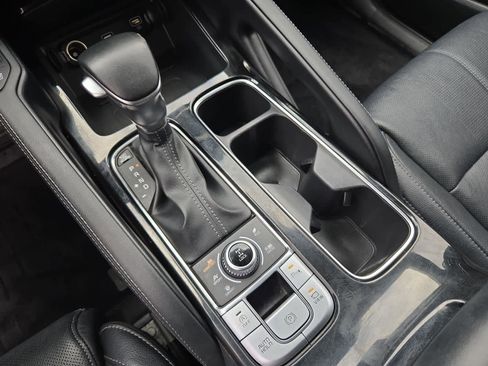 Certified 2021 Kia Telluride SX w/ Nightfall Edition Package image 32