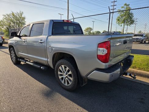 Used 2017 Toyota Tundra Limited w/ Limited Premium Package AWD/4WD image 6