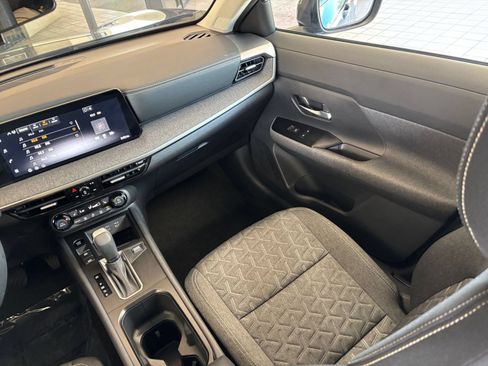 Used 2026 Nissan Kicks SV w/ Cold Weather Package FWD image 34