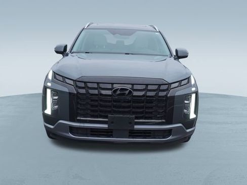 Used 2023 Hyundai Palisade SEL image 2