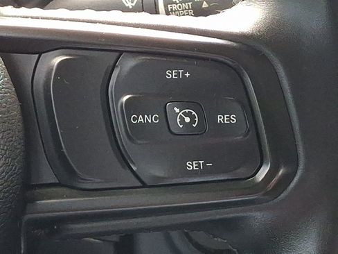 Used 2022 Jeep Gladiator Sport AWD/4WD image 23