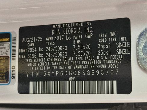 Used 2025 Kia Telluride S AWD/4WD image 12