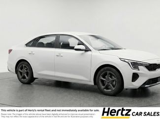 Used 2025 Kia K4 LXS video 1