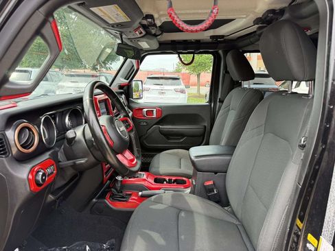 Used 2021 Jeep Wrangler Unlimited Sport AWD/4WD image 13