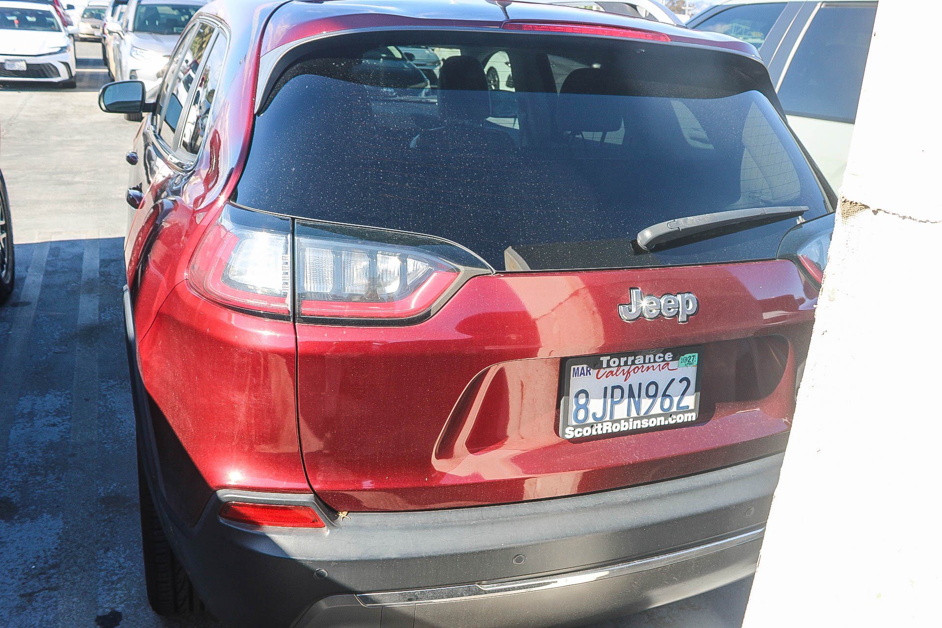 Used 2019 Jeep Cherokee Limited FWD image 14