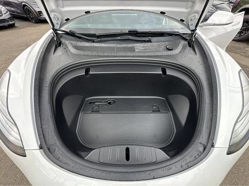 Used 2020 Tesla Model 3 Standard Range Plus image 37