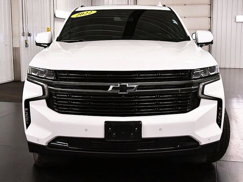Used 2022 Chevrolet Tahoe RST w/ Luxury Package image 2
