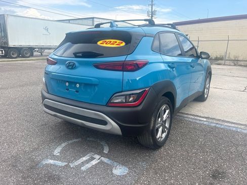 Used 2022 Hyundai Kona SEL w/ Convenience Package FWD image 3