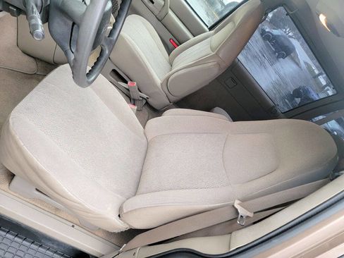 Used 2005 Chevrolet Astro Passenger image 36