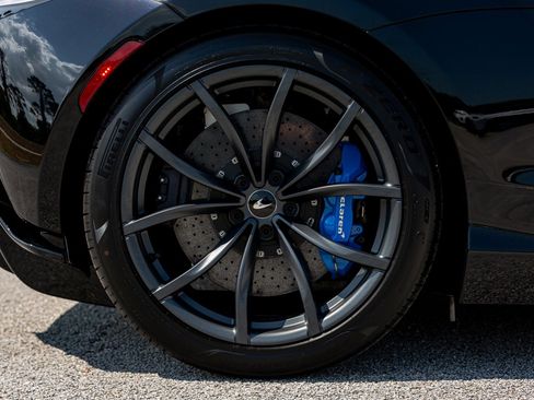 Used 2023 McLaren Artura image 36