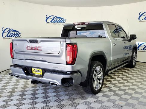 Used 2024 GMC Sierra 1500 Denali RWD image 7