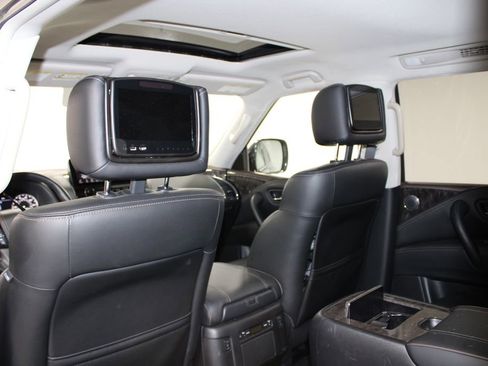 Used 2023 Nissan Armada Platinum w/ Captain's Chairs Package image 22