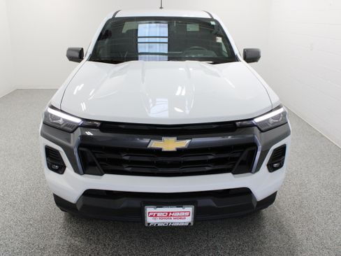 Used 2026 Chevrolet Colorado LT w/ LT Convenience Package RWD image 3