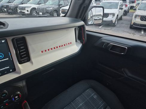 New 2025 Ford Bronco Heritage Edition image 21