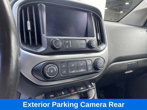 Used 2022 Chevrolet Colorado LT w/ Fleet Safety Package AWD/4WD image 18