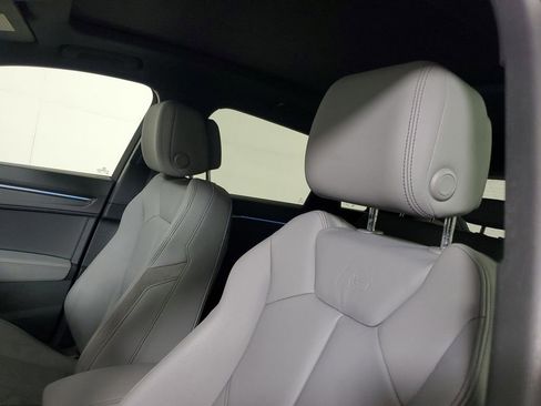 Used 2022 Audi Q3 2.0T Premium Plus w/ Premium Plus Package image 23