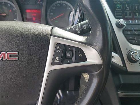 Used 2017 GMC Terrain SLT w/ Open Road Package image 18