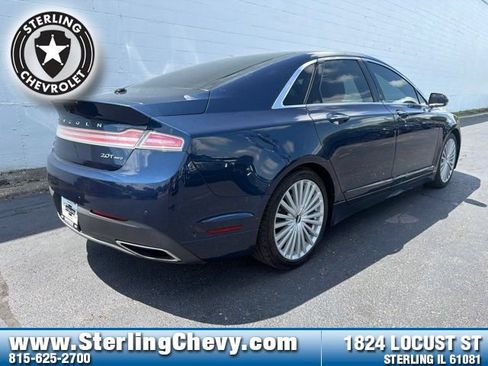Used 2017 Lincoln MKZ Reserve w/ Technology Package AWD/4WD image 5