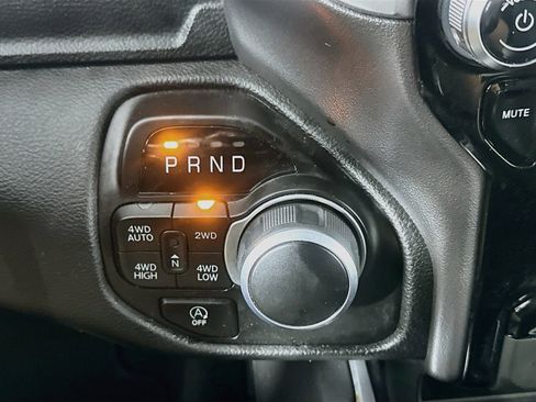 Used 2023 RAM 1500 Big Horn AWD/4WD image 24
