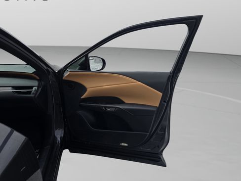 Used 2025 Lexus RX 350 AWD image 33