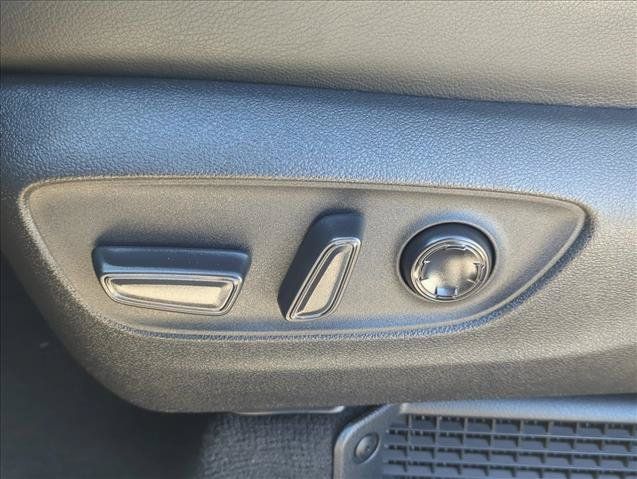 Certified 2026 Toyota Sienna Platinum AWD/4WD image 10