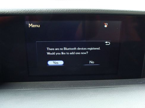 Used 2017 Lexus IS 300 AWD image 19