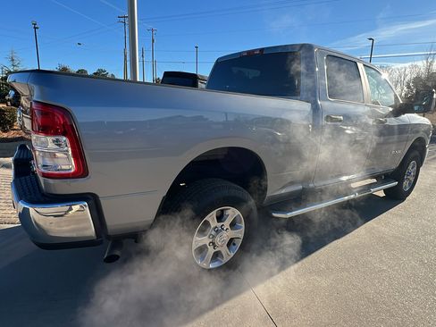 Used 2024 RAM 2500 Big Horn w/ Bed Utility Group image 8