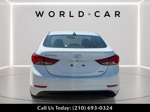 Used 2015 Hyundai Elantra Limited FWD image 4