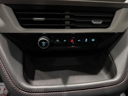 Certified 2025 Ford Explorer Active w/ Active Comfort Package image 35