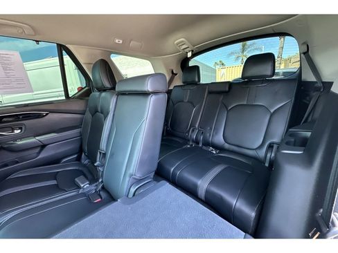 Used 2024 Honda Pilot EX-L image 18