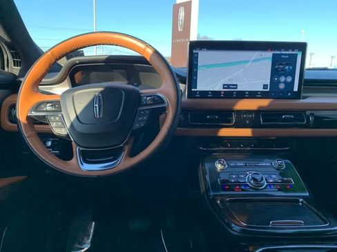 Used 2022 Lincoln Nautilus Black Label image 24