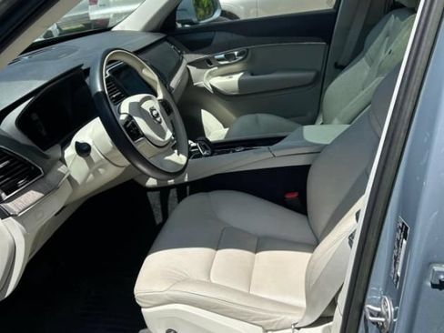Used 2023 Volvo XC90 B6 Plus w/ Protection Package Premier AWD/4WD image 3