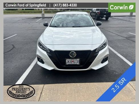 Used 2022 Nissan Altima 2.5 SR w/ Midnight Edition Package FWD image 1