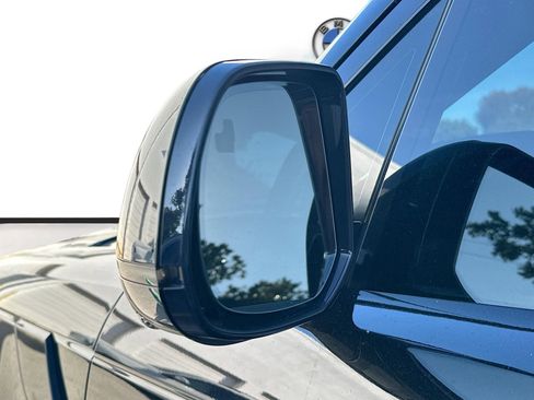 Used 2023 Land Rover Range Rover Sport SE image 10