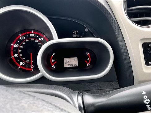 Used 2010 Toyota Matrix FWD image 26
