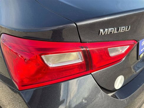 Used 2023 Chevrolet Malibu LT image 22