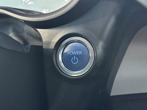 Certified 2023 Toyota Sienna XLE image 28