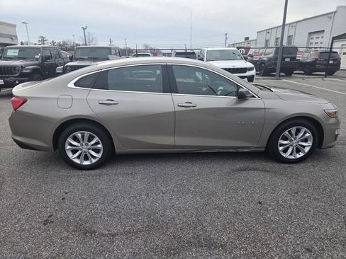 Used 2023 Chevrolet Malibu LT image 25
