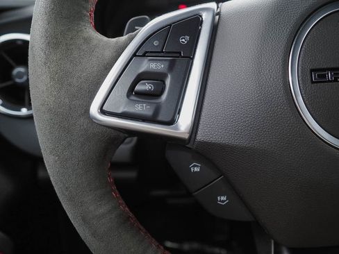 Certified 2021 Chevrolet Camaro ZL1 RWD image 29