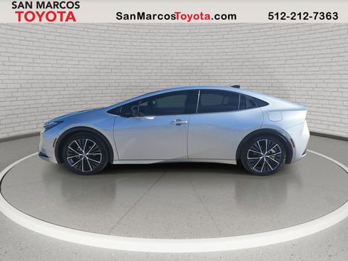 Certified 2025 Toyota Prius Limited image 8