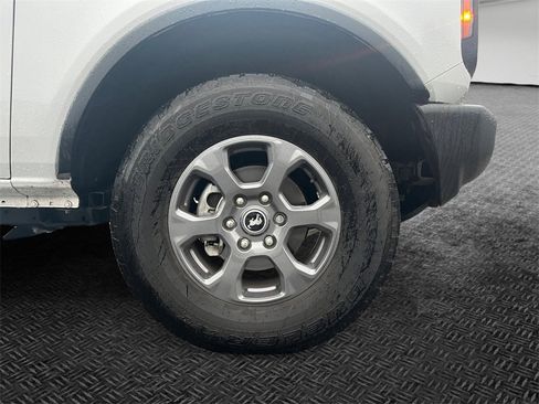 Used 2025 Ford Bronco Big Bend image 10